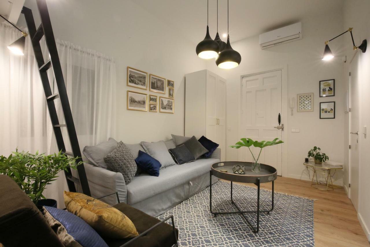 Moderno Y Reformado Apartamento Al Lado Del Museo, Madrid