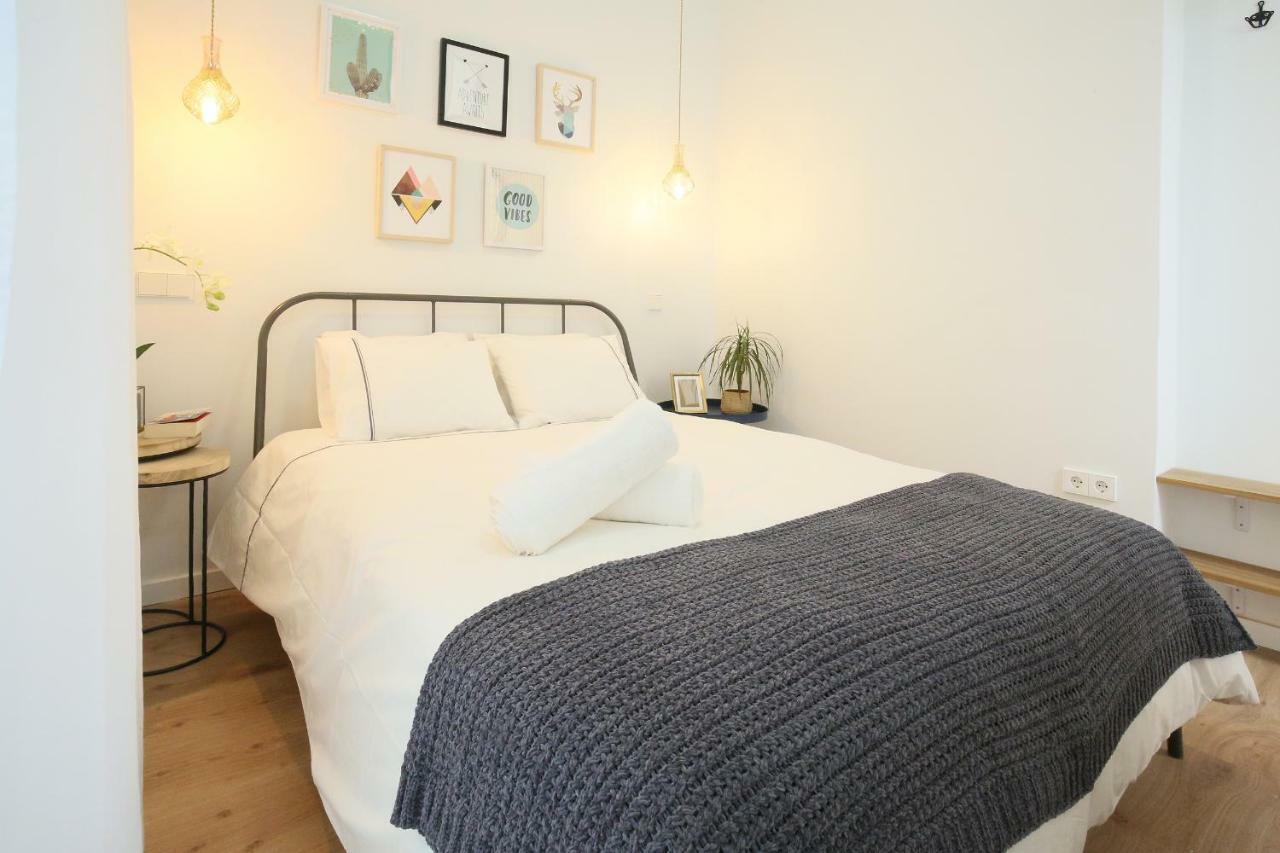 Moderno Y Reformado Apartamento Al Lado Del Museo — Fotos 3